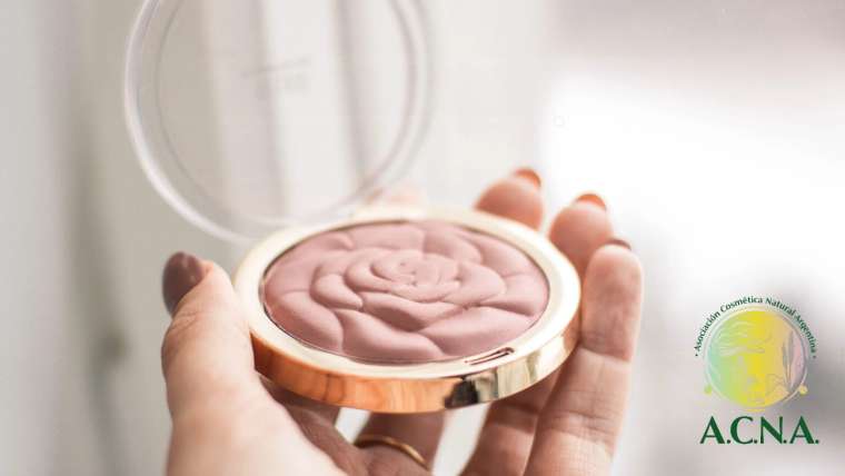 Neurocosmética: cuando el cuidado de la piel también abraza el alma